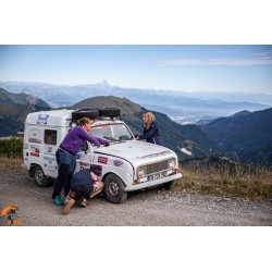 Raid 4L la grande traversée des Alpes 2027. 4alpes 2027. 12ème édition !