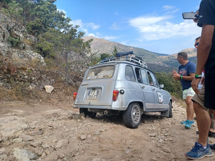 raid 4L en Corse  2027 avec SDO