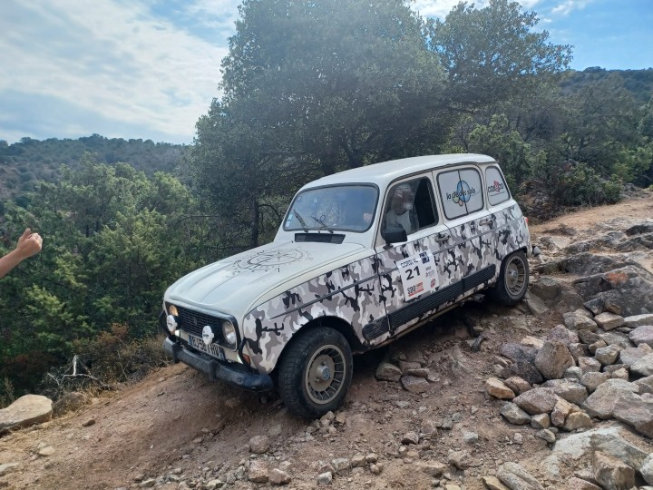 raid 4L en Corse  2027 avec SDO