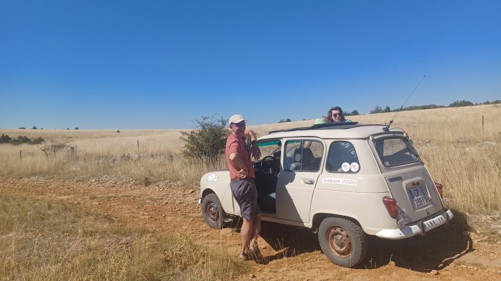 Raid Terre d'Aventures 4L / 2CV 2027 / 5 étapes dont 1 étape de nuit
