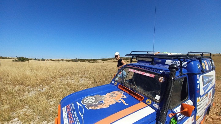 Raid Terre d'Aventures 4L / 2CV 2027 / 5 étapes dont 1 étape de nuit