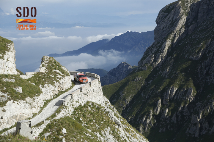Raid 4x4 Alpina Corsica familles 2027