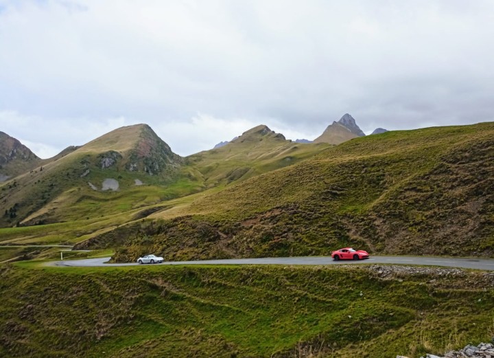 Rallye touristique GT coupés sports / Road Trip / Autos Sportives / Mare a Mare Traversée des Pyrénées 2027 / France