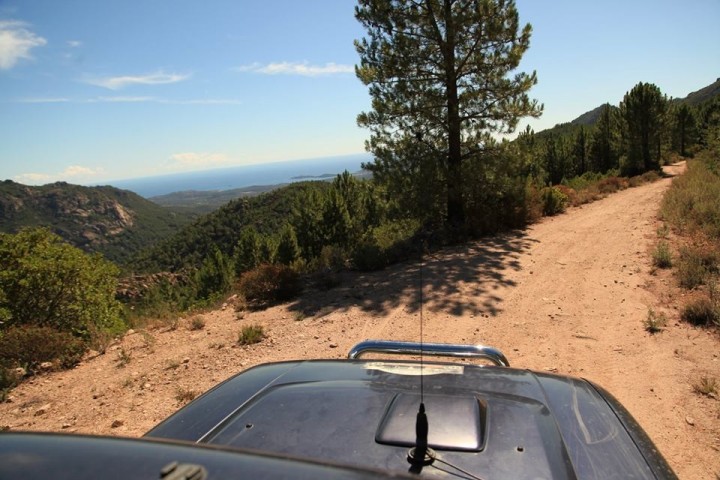 Vacances 4x4 corse familles juillet 2027