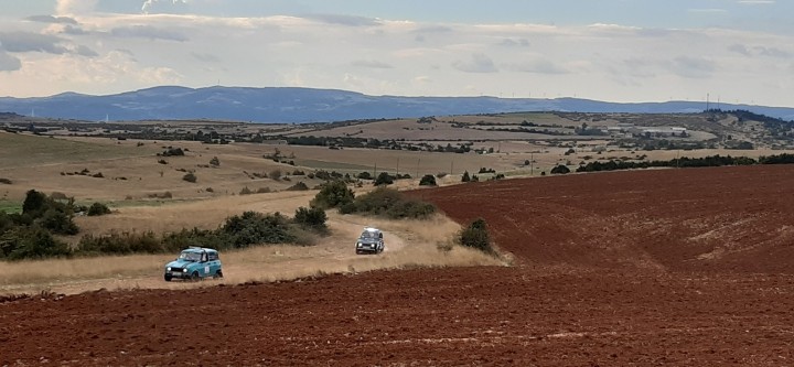Raid Terre d'Aventures 4L / 2CV 2027 / 5 étapes dont 1 étape de nuit