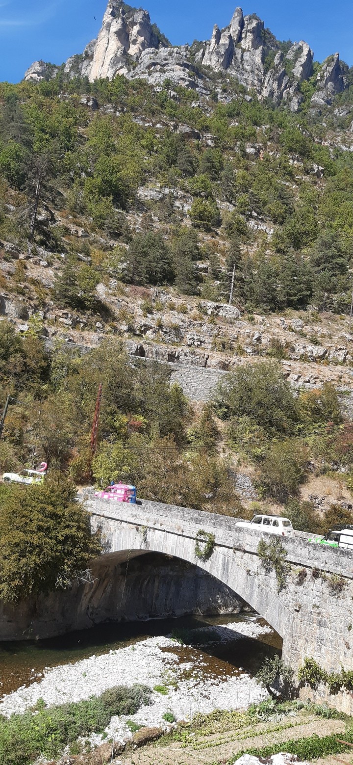 Raid Terre d'Aventures 4L / 2CV 2027 / 5 étapes dont 1 étape de nuit